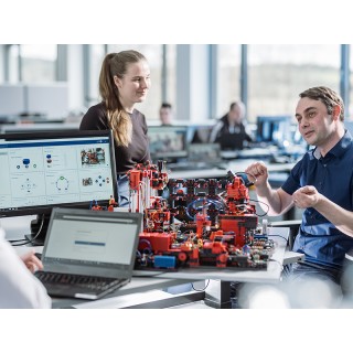 Simulación de Fábrica 4.0 9v